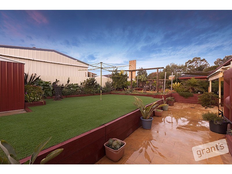 7 Yiota Court, Berwick VIC 3806