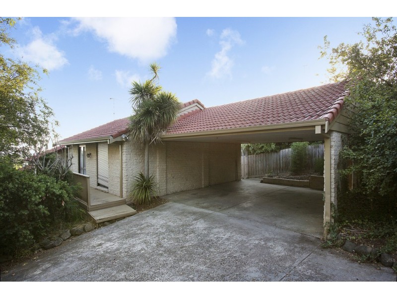 25 Kramer Drive, Berwick VIC 3806