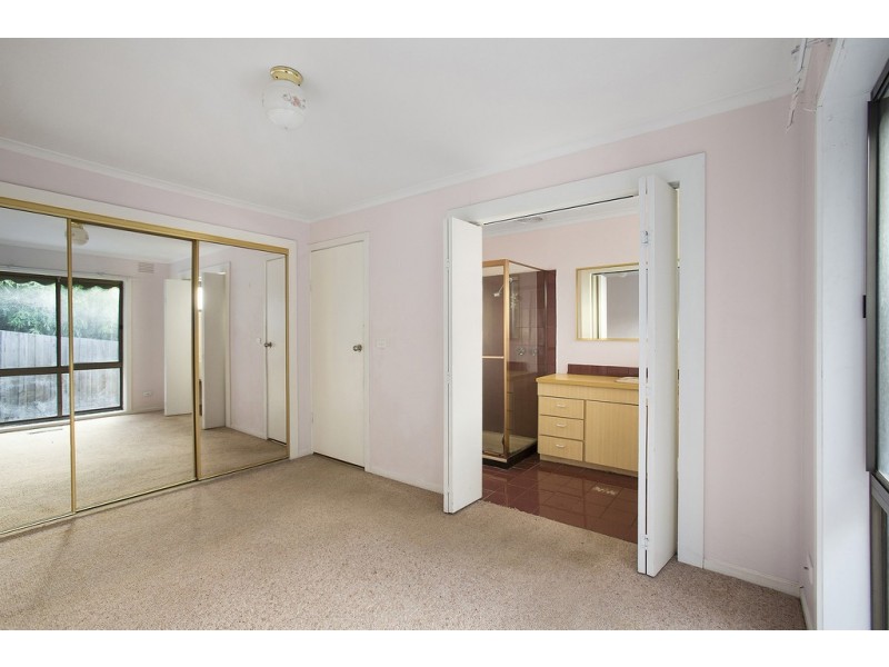 25 Kramer Drive, Berwick VIC 3806