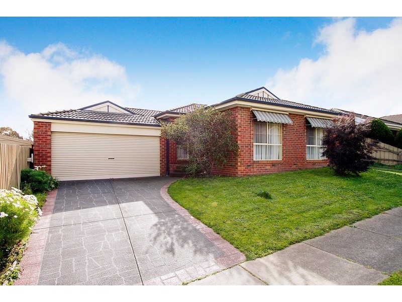 1 Foulds Court, Berwick VIC 3806