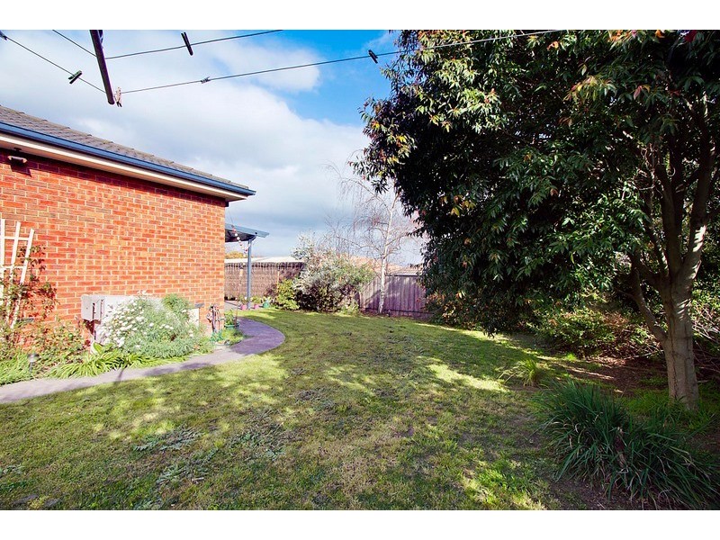 1 Foulds Court, Berwick VIC 3806