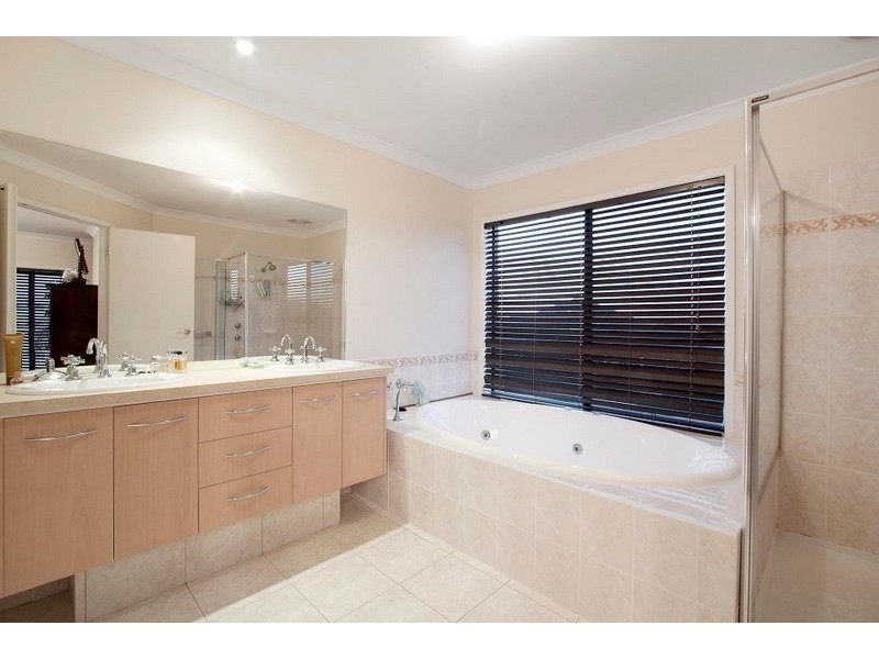 45 Fleet Street, Narre Warren South VIC 3805