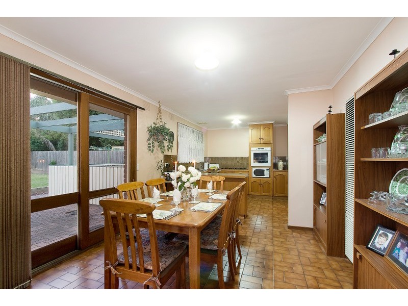 33 Scanlan Street, Berwick VIC 3806