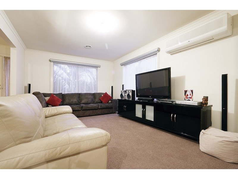 3 Shaz Court, Berwick VIC 3806