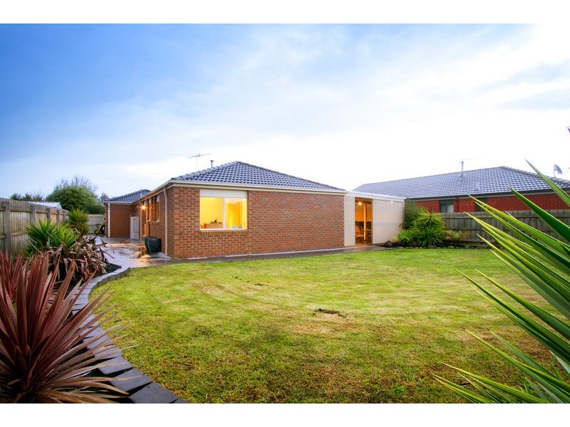 3 Shaz Court, Berwick VIC 3806