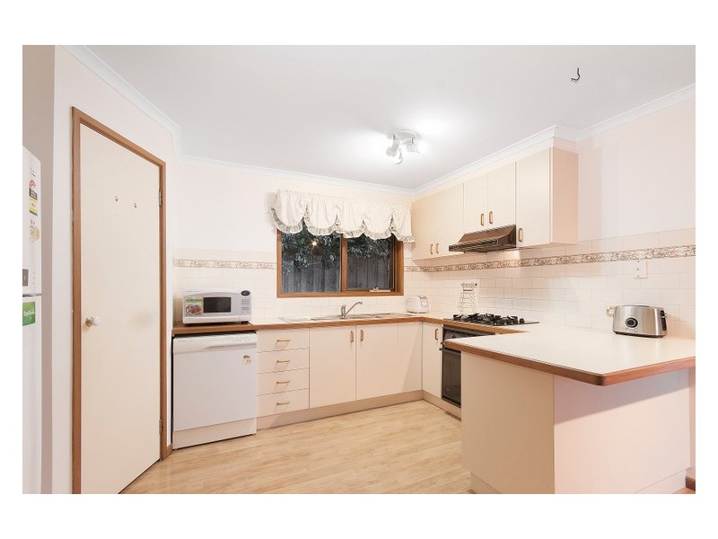 84 Bellevue Drive, Berwick VIC 3806