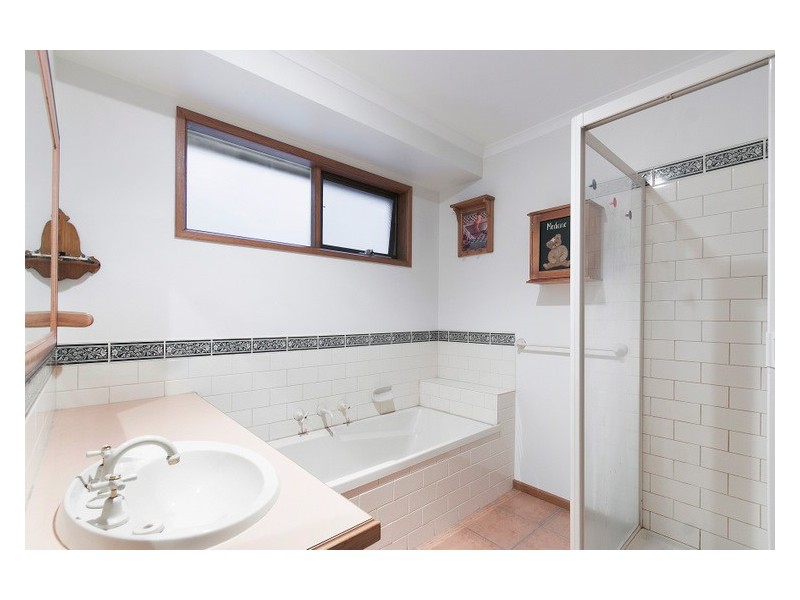 84 Bellevue Drive, Berwick VIC 3806