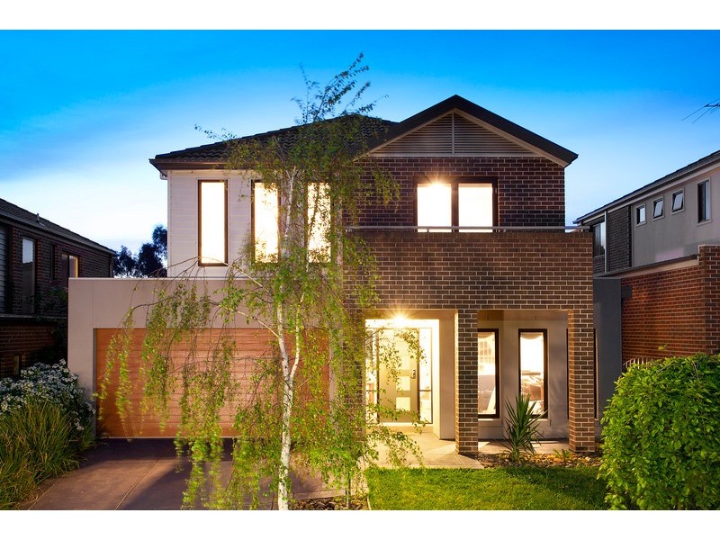 6 Cresta Court, Berwick VIC 3806