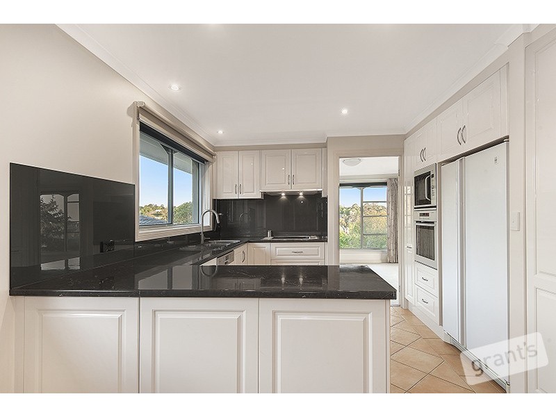 25 McNabb Street, Berwick VIC 3806