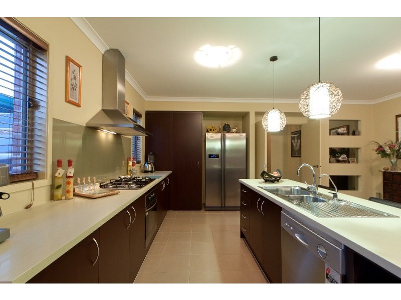 14 Ashby Drive, Berwick VIC 3806