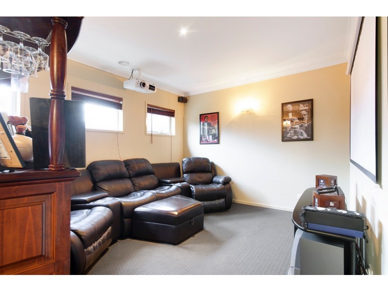 14 Ashby Drive, Berwick VIC 3806