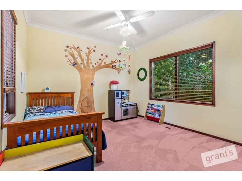 12 Magarra Crescent, Berwick VIC 3806