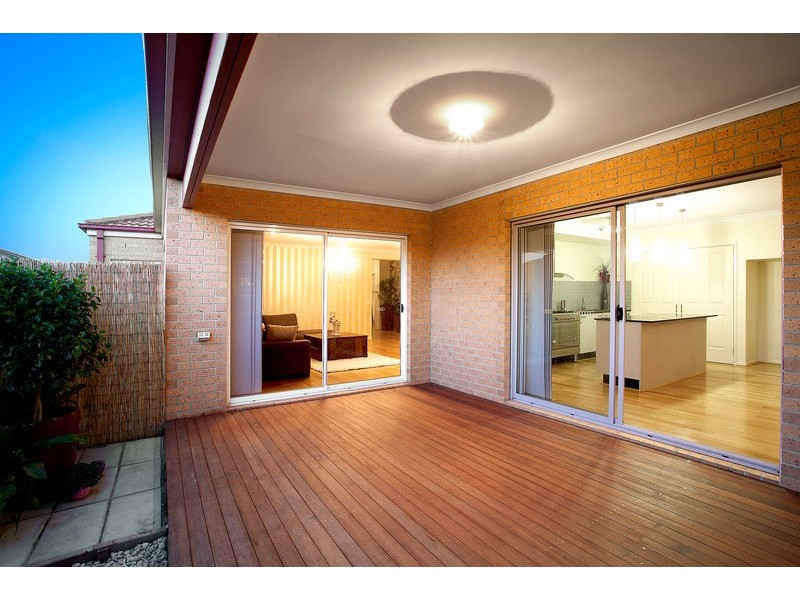 28 Bernly Boulevard, Berwick VIC 3806