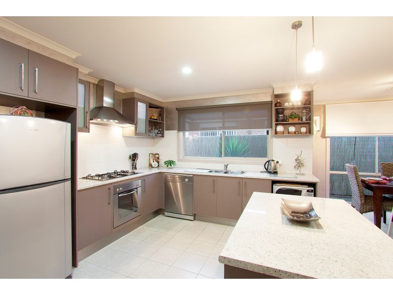 80 Ridgemont Drive, Berwick VIC 3806