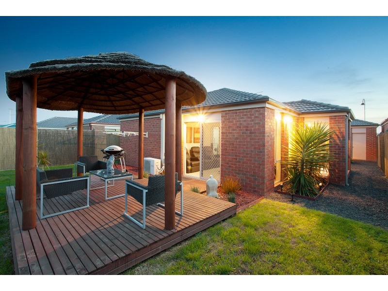 80 Ridgemont Drive, Berwick VIC 3806