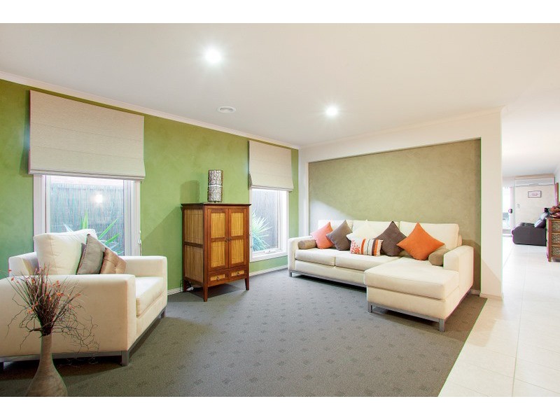 80 Ridgemont Drive, Berwick VIC 3806