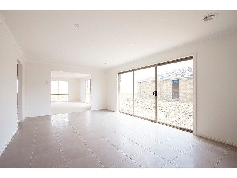 Lot 536 Blue Horizon Way, Pakenham VIC 3810