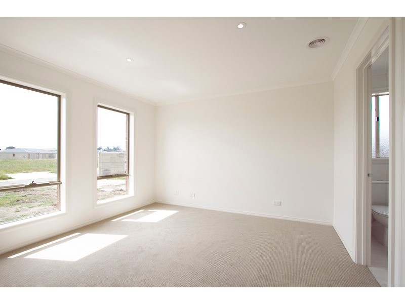 Lot 536 Blue Horizon Way, Pakenham VIC 3810