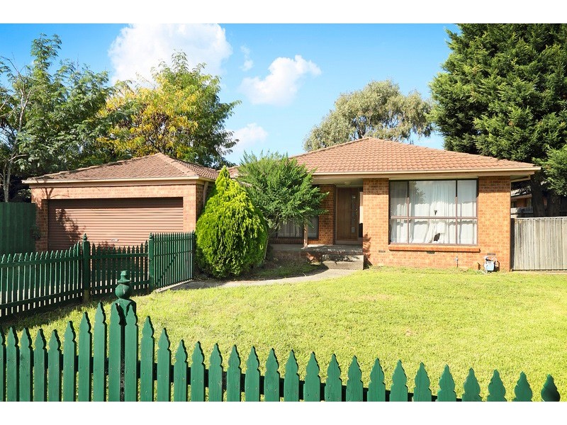 132 Mansfield Street, Berwick VIC 3806