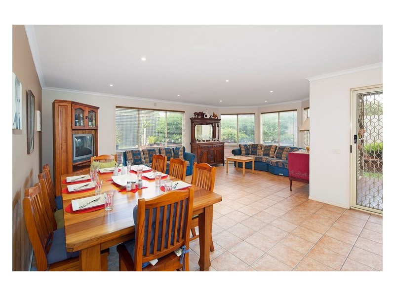 1 Allardice Parade, Berwick VIC 3806