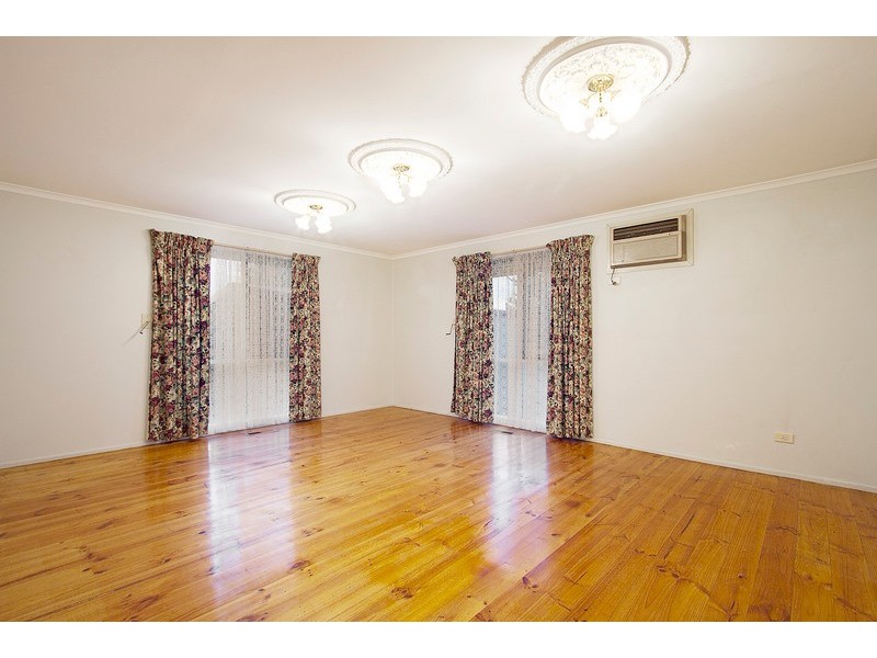 22 Lodge Crescent, Berwick VIC 3806