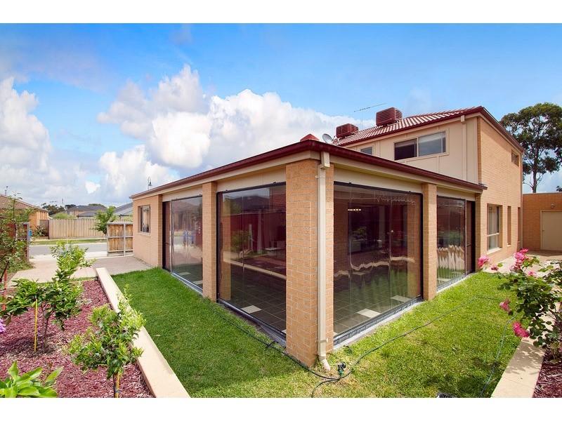 1 Misty Close, Berwick VIC 3806