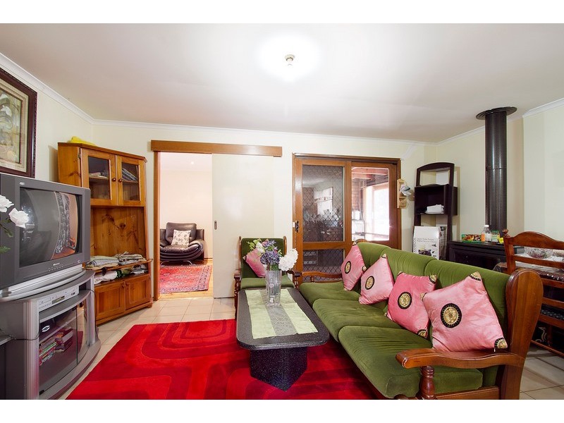 16 Leigh Court, Doveton VIC 3177