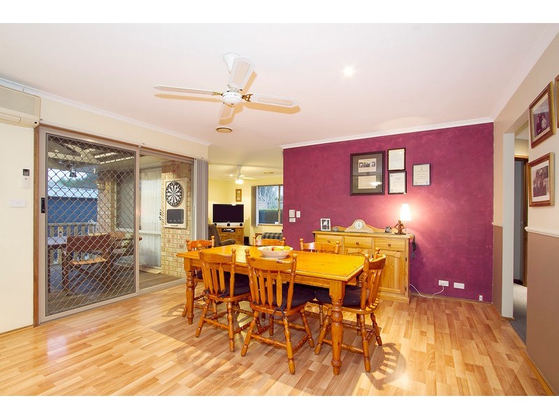 64 Bellevue Drive, Berwick VIC 3806