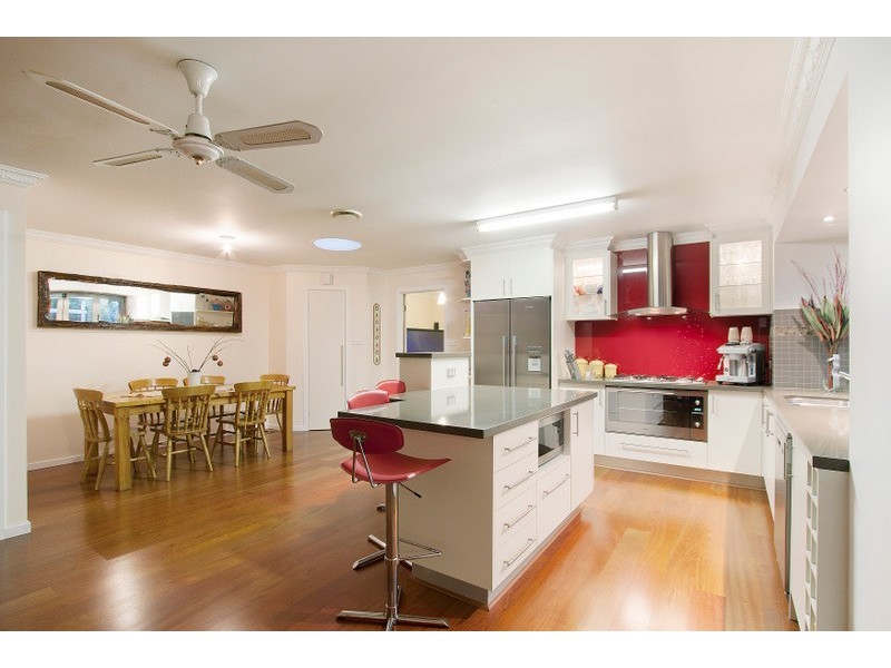 13 Harcourt Way, Berwick VIC 3806