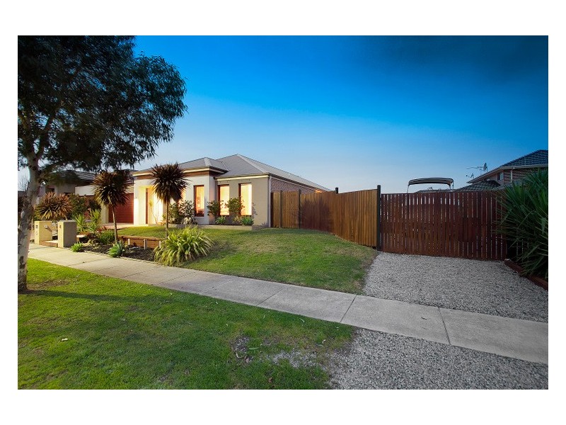 4 Inkerman Street, Berwick VIC 3806
