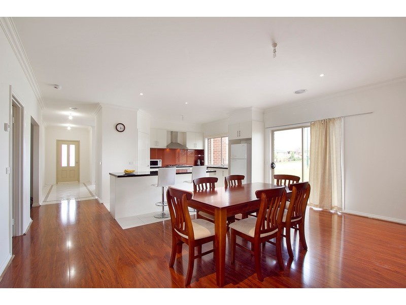 59 Jamieson Way, Berwick VIC 3806