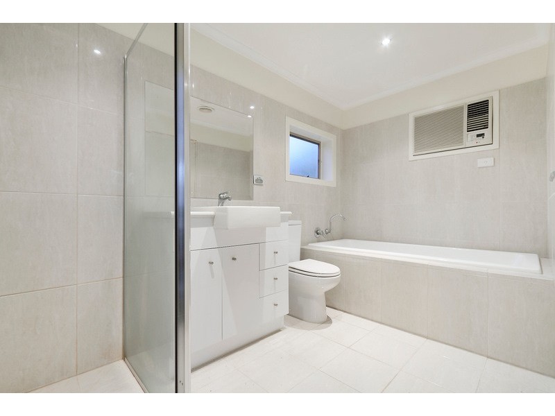 8 Barunah Court, Narre Warren VIC 3805