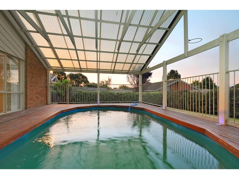 8 Barunah Court, Narre Warren VIC 3805