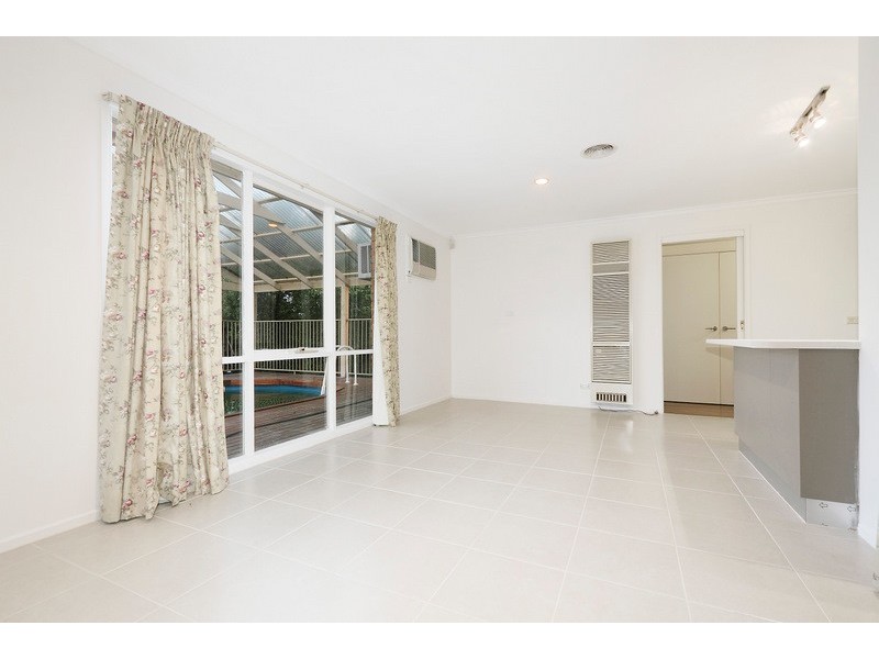 8 Barunah Court, Narre Warren VIC 3805