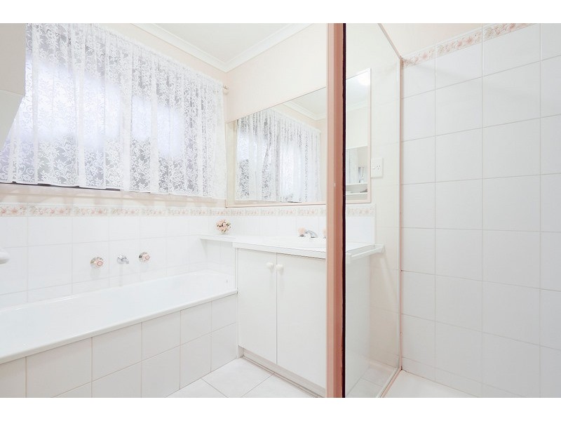 20 Warrawong Drive, Berwick VIC 3806