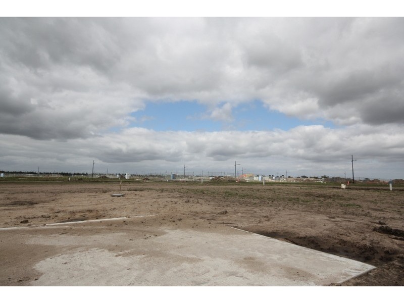 Lot 306 Celebration Circuit, Pakenham VIC 3810
