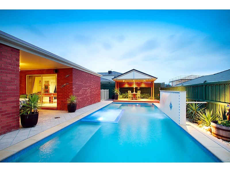 4 Piermont Drive, Berwick VIC 3806