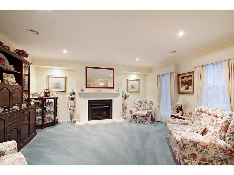 4 Piermont Drive, Berwick VIC 3806