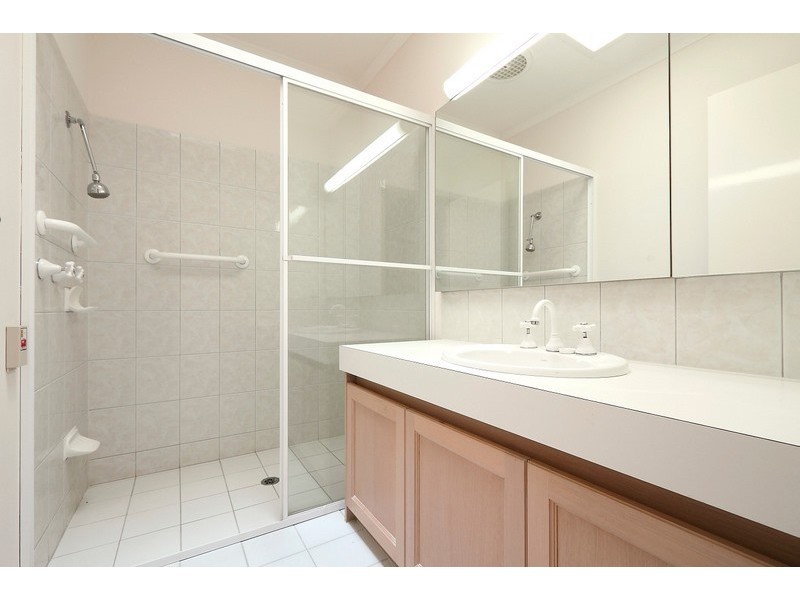 103/6 Melville Park Drive, Berwick VIC 3806