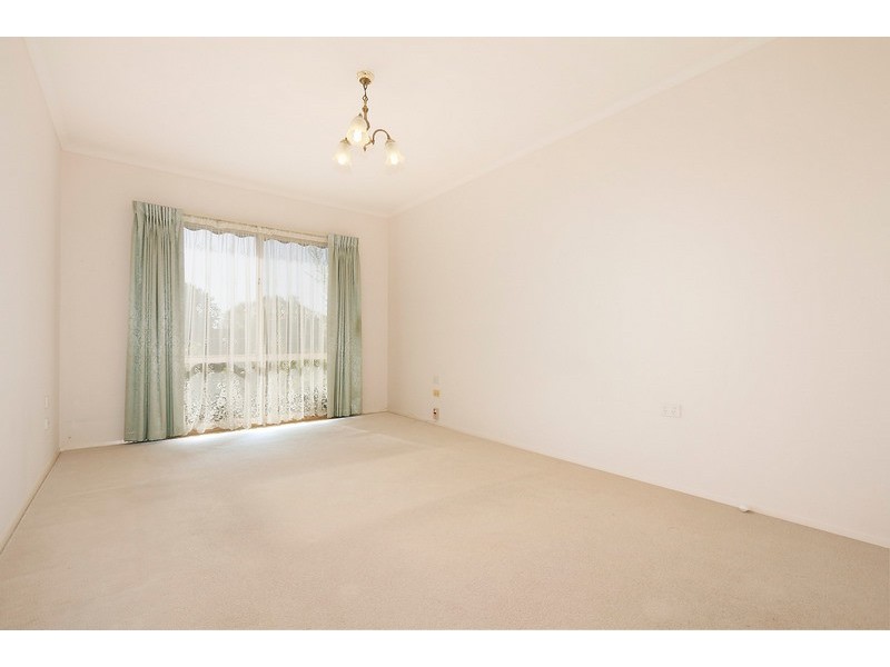 103/6 Melville Park Drive, Berwick VIC 3806