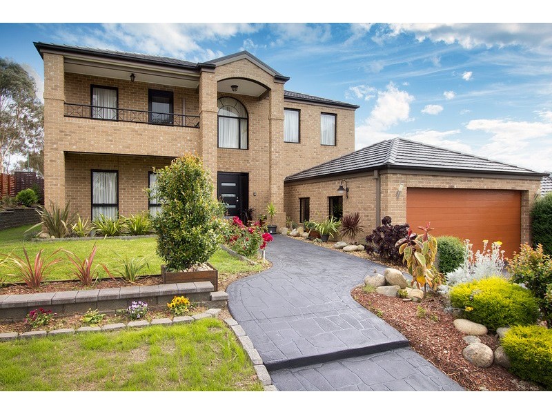 1 Carrick Place, Berwick VIC 3806
