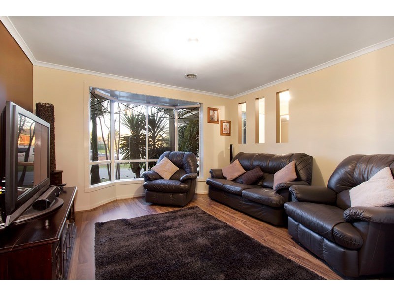 23 Michelle Drive, Berwick VIC 3806