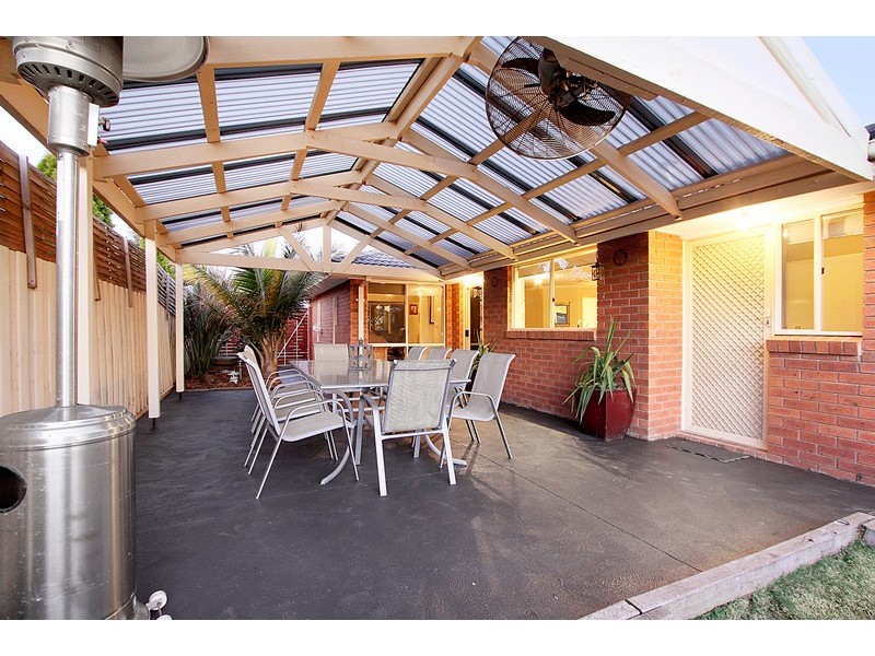 23 Michelle Drive, Berwick VIC 3806