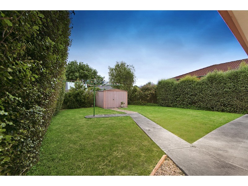 22 Theodore Terrace, Berwick VIC 3806