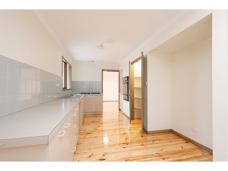 12 Redleap Court, Endeavour Hills VIC 3802