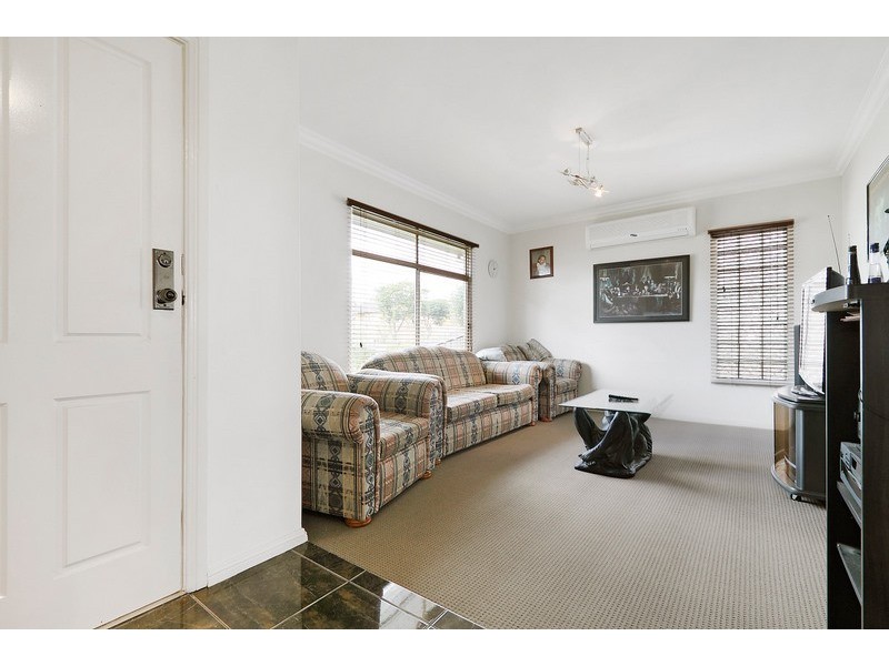 1/39 Ash Street, Doveton VIC 3177