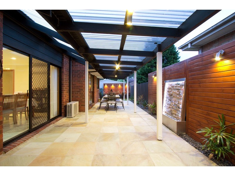 23 Adelaide Close, Berwick VIC 3806