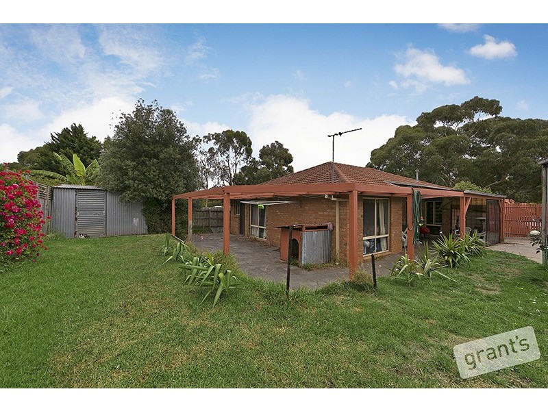 8 Jericho Court, Berwick VIC 3806