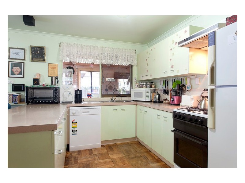 15 Willunga Court, Berwick VIC 3806