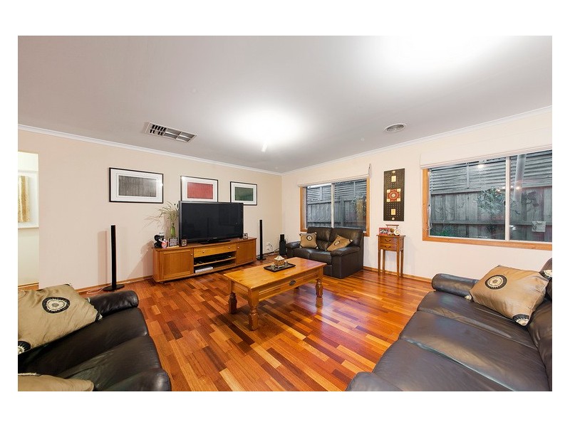 4 Kingsmill Terrace, Berwick VIC 3806